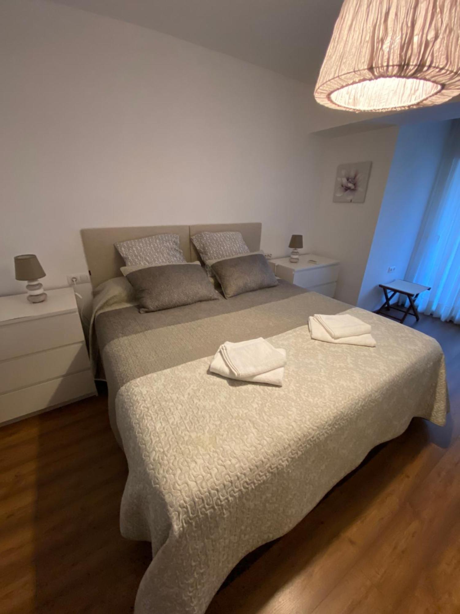 Rio Turia Apartment Valencia Bagian luar foto